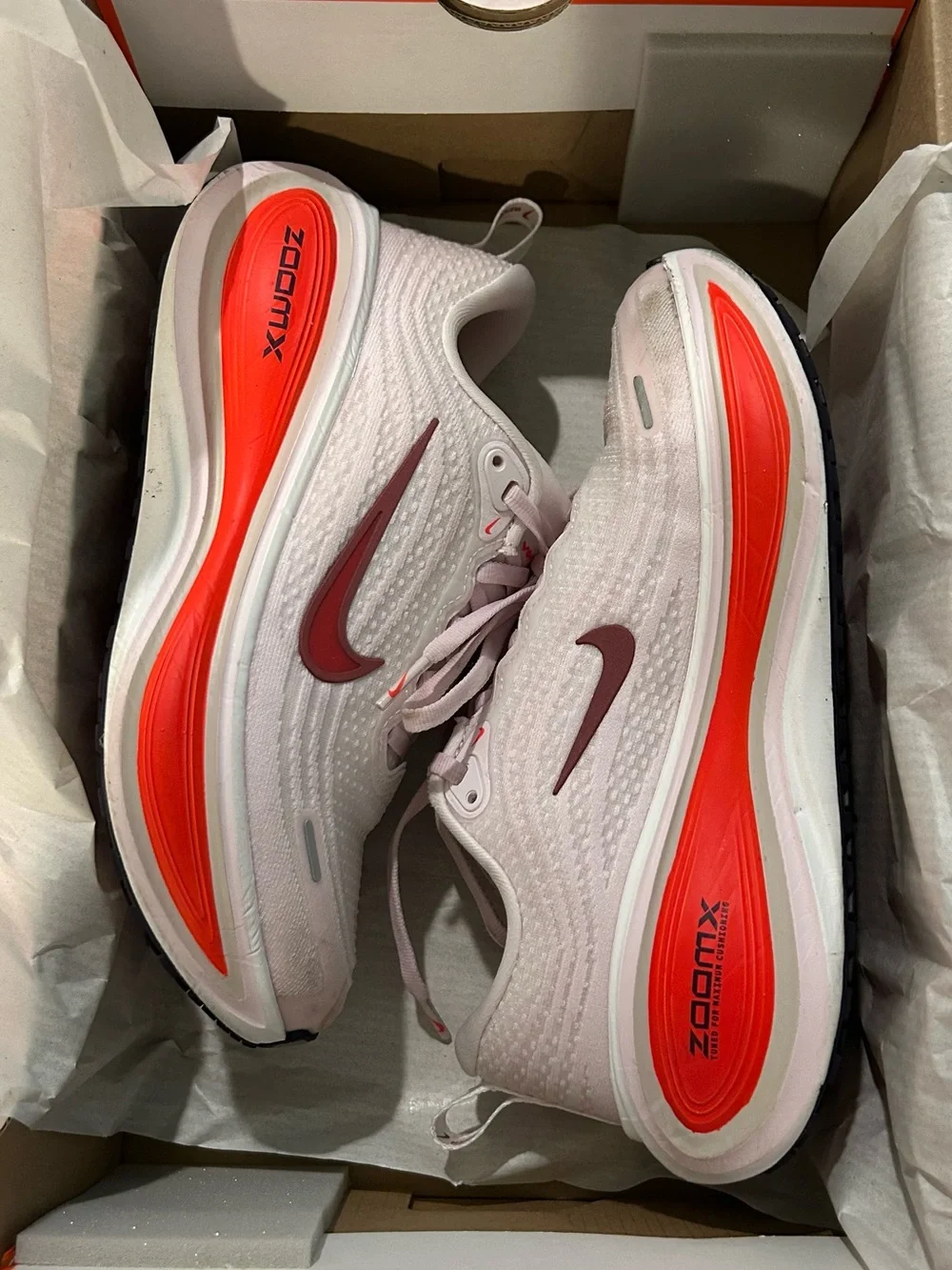 Nike Vomero Plus